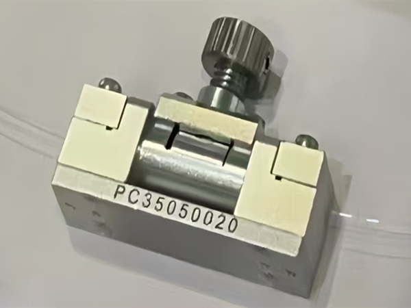 手动偏振控制器（1550nm）